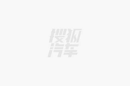 搭载双电机后驱外观拉风、马力远超500匹九游会真人游戏第一品牌法系电动“小钢炮”(图1)